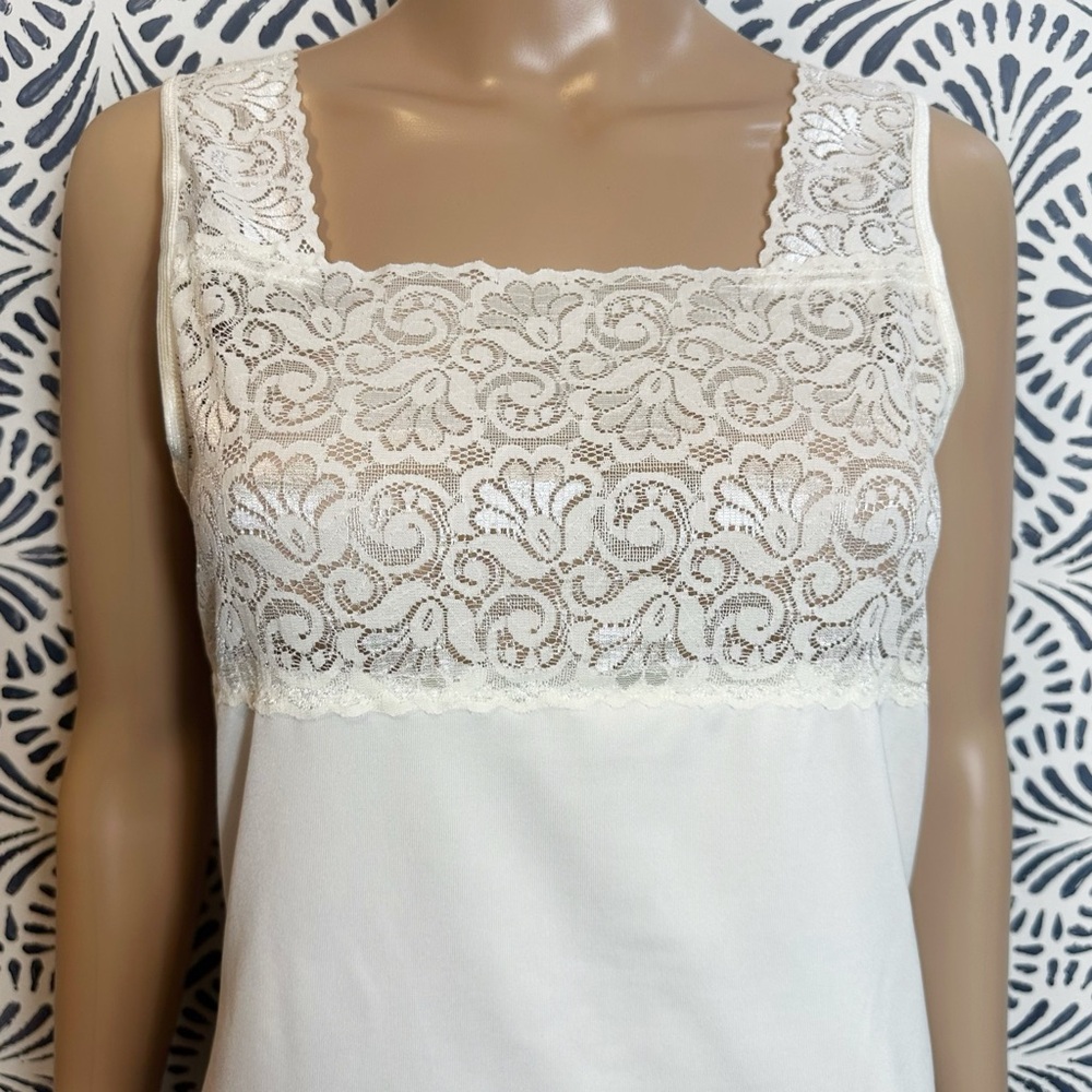 Vintage Cinema Etoile Ivory Stretch Lace Lingerie Cami Top TINY FLAW